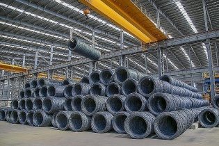 Chi nhập khẩu thép từ một thị trường tăng gần 2 tỷ USD 