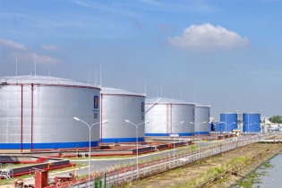 Thương nhân phân phối phải báo cáo về nhập, xuất và tồn kho xăng dầu