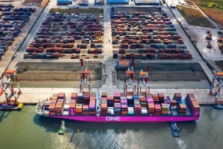 Xuất khẩu năm 2025 sẽ ra sao