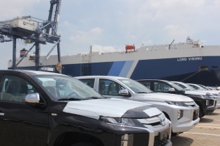 Việt Nam nhập khẩu hơn 173.000 ô tô trong năm 2024