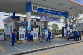 Bỏ quy định Tổ liên ngành điều hành giá xăng dầu