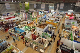 Việt Nam tổ chức chuỗi sự kiện Kết nối chuỗi cung ứng hàng hóa quốc tế 2025