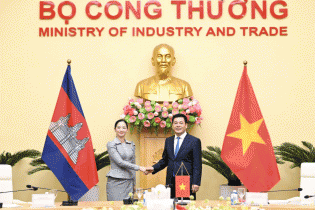 Sớm nâng thương mại song phương Việt Nam - Campuchia lên 20 tỷ USD