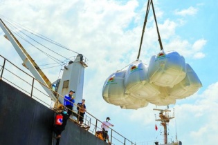 Xuất khẩu gạo thu về 1,78 tỷ USD sau 4 tháng đầu năm 2025 