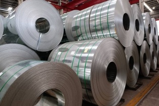 Nam Phi không áp thuế tự vệ với thép cuộn chống ăn mòn của Việt Nam