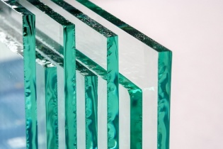 Cục Hải quan phản hồi Bộ Công thương về phân loại kính nổi không màu