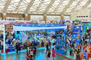 Bất ngờ với doanh thu bán hàng tại Hội chợ Mùa thu 2025