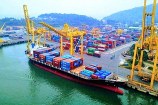 Xuất nhập khẩu của TP.HCM gần 158 tỷ USD