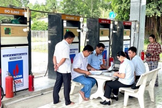 Địa phương tăng kiểm tra xăng dầu, không để thiếu hụt nguồn cung