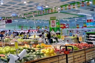 Thách thức giữ ổn định thị trường trước đà tăng giá hàng hóa