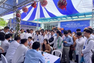 TP.HCM: Lần đầu tiên khởi động ngày hội việc làm cho bác sĩ trẻ