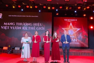 Vinh danh 10 doanh nhân truyền cảm hứng năm 2023