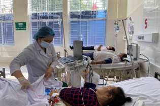 TP.HCM: Nguy cơ bùng phát dịch bệnh trong năm 2024 do gián đoạn cung ứng vắc xin