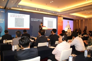 Các tập đoàn Hàn Quốc muốn đầu tư vào năng lượng, nông nghiệp thông minh tại Việt Nam