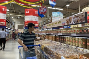 Doanh nghiệp chuyển đổi xanh từ những “bước chân” nhỏ nhất