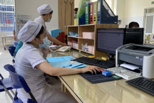 Ngành y tế không khuyến khích bệnh viện chụp hình bệnh nhân khi khám bảo hiểm y tế