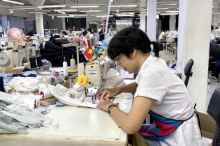 "Xanh hóa" dệt may Việt: Từ áp lực hội nhập đến động lực đầu tư bền vững