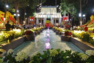 Khai mạc Hội hoa xuân TP.HCM 2026: Sắc Ngọ rực rỡ giữa lòng công viên Tao Đàn