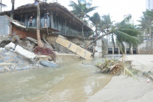 Đà Nẵng bắt đầu xây dựng tuyến ống thu gom nước thải ven biển