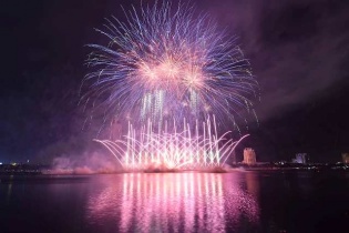 Đêm thứ 3 Lễ hội DIFF Đà Nẵng 2019: Tân binh đấu nhà vô địch