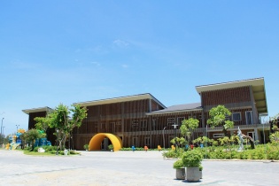 Sky-Line Hill - Hội An: Môi trường quốc tế - chi phí Việt Nam 