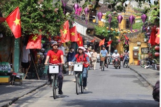 Du lịch Đà Nẵng, Quảng Nam bùng nổ dịp lễ 30/4 - 1/5