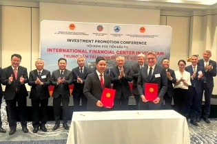 Đà Nẵng bắt tay với doanh nghiệp Đức để phát triển Trung tâm tài chính quốc tế Đà Nẵng bắt tay với doanh nghiệp Đức để phát triển Trung tâm tài chính quốc tế