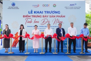 Không gian “Tinh hoa Đà Nẵng” trưng bày, quảng bá nhiều sản phẩm đặc trưng tiêu biểu