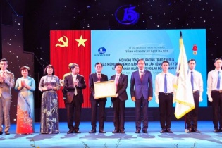 Tổng Công ty du lịch Hà Nội đón nhận Huân chương Lao động hạng Nhất