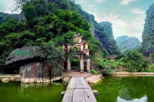 Ninh Bình hoãn tổ chức Lễ khai mạc Năm Du lịch Quốc gia 2020 – Hoa Lư