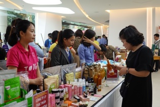 60 tỉnh, thành phố tham dự Hội nghị giao thương kết nối cung cầu hàng hóa