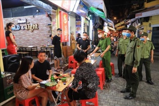 Hà Nội dừng hoạt động quán bar, karaoke, vũ trường từ 0h ngày 1/2