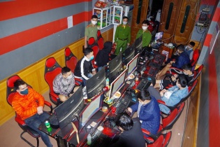 Hà Nội đóng cửa quán game, Internet từ 0h ngày 2/2