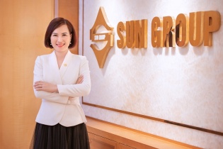 Bà Bùi Thị Thanh Hương, CEO Sun Group: “Hộ chiếu vaccine” là giải pháp khả thi 