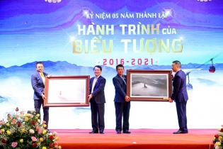 Cáp treo Fansipan - nửa thập kỷ chinh phục Nóc nhà Đông Dương và vươn tầm thế giới