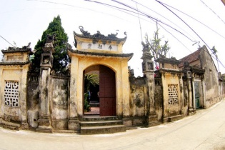 [Ảnh] Ngôi làng 500 tuổi kiến trúc độc và lạ ở Hà Nội 