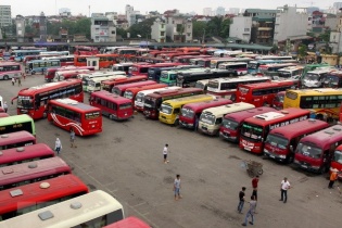 Hà Nội tạm dừng hoạt động vận tải hành khách công cộng đến 37 tỉnh, thành phố