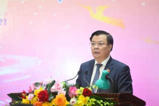Bí thư Hà Nội: Tập trung tháo gỡ khó khăn, vướng mắc, giúp doanh nghiệp phục hồi nhanh