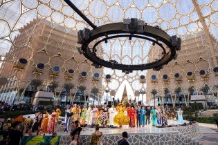 Những điểm nhất của chương trình “Dòng chảy bất tận” diễn ra tại Dubai