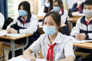Hà Nội tạm dừng cho học sinh tiểu học, lớp 6 thuộc 12 quận đi học ngày 21/2