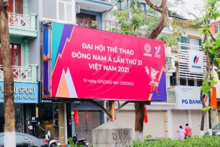 [Ảnh] Hà Nội trang hoàng chào đón SEA Games 31