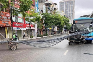Hà Nội: Xử lý nghiêm các trường hợp dùng xe tự chế, chở hàng cồng kềnh