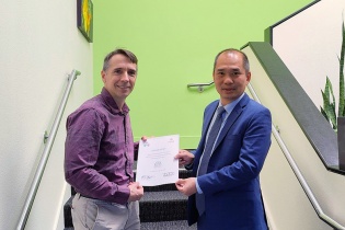 Ra mắt Trường Toán Minh Việt 