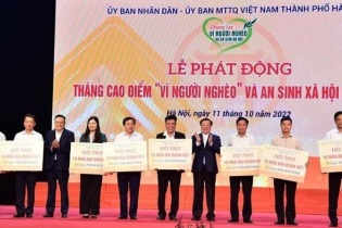 Hà Nội tiếp nhận 83 tỷ đồng ủng hộ quỹ “Vì người nghèo” trong tháng cao điểm