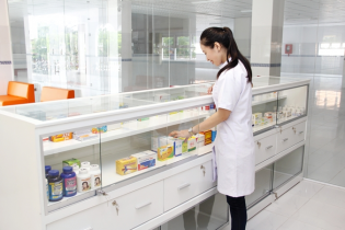 35/41 bệnh viện của Hà Nội có quyết định thành lập bộ phận dược lâm sàng