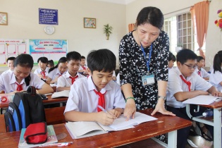  Ban hành Quy chế đào tạo, bồi dưỡng cán bộ, công chức, viên chức 