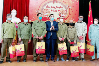 Hà Nội hỗ trợ người lao động khó khăn, thiếu việc làm xong trước 25 tháng Chạp