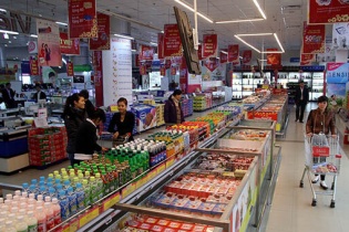 Tăng cường triển khai các biện pháp ổn định thị trường hàng hóa thiết yếu 