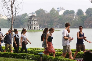 Tháng 5, khách quốc tế đến Việt Nam giảm nhẹ do vào mùa thấp điểm