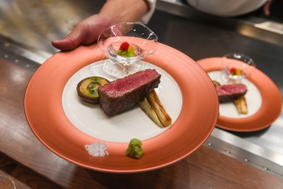 CNN ca ngợi Capella Hanoi trong top 20 khách sạn có nhà hàng sao Michelin ngon nhất thế giới 